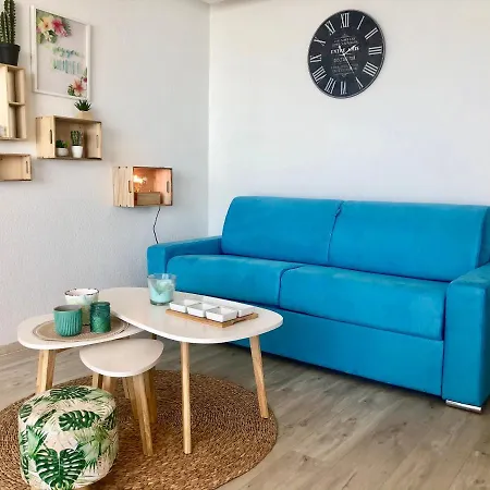 Apartment Magnifique En Front De Mer, Caneylles