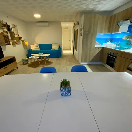 Magnifique En Front De Mer, Caneylles רוזס