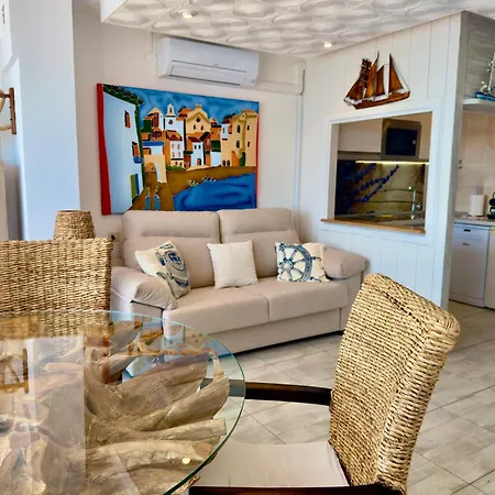 Appartamento Magnifique En Front De Mer, Caneylles Roses